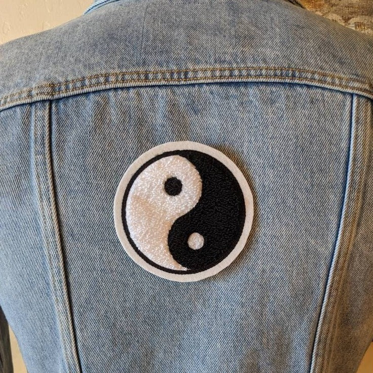 Chenille Yin Yang Patch - Sew On