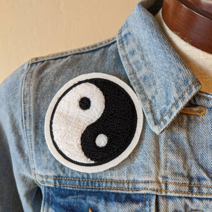 Chenille Yin Yang Patch - Sew On